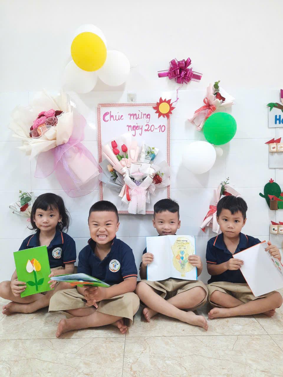 Album ảnh đẹp lớp 4 tuổi B2