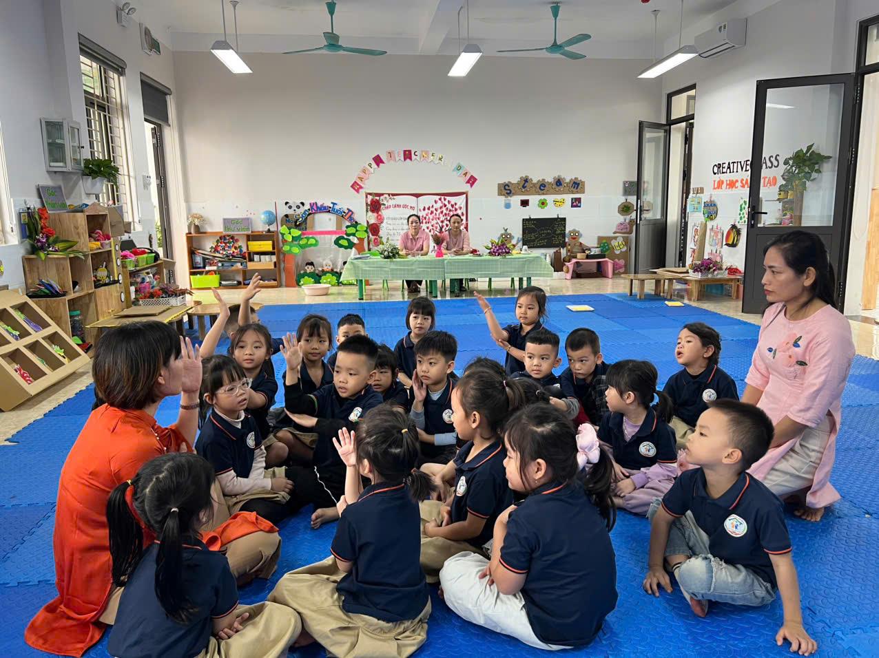 Thư viện ảnh lớp 5 tuổi A4