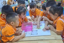 Hoạt động Làm phở cuốn lớp A4