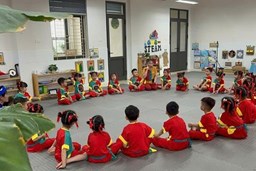Trò chơi dân gian Bịt mắt bắt dê